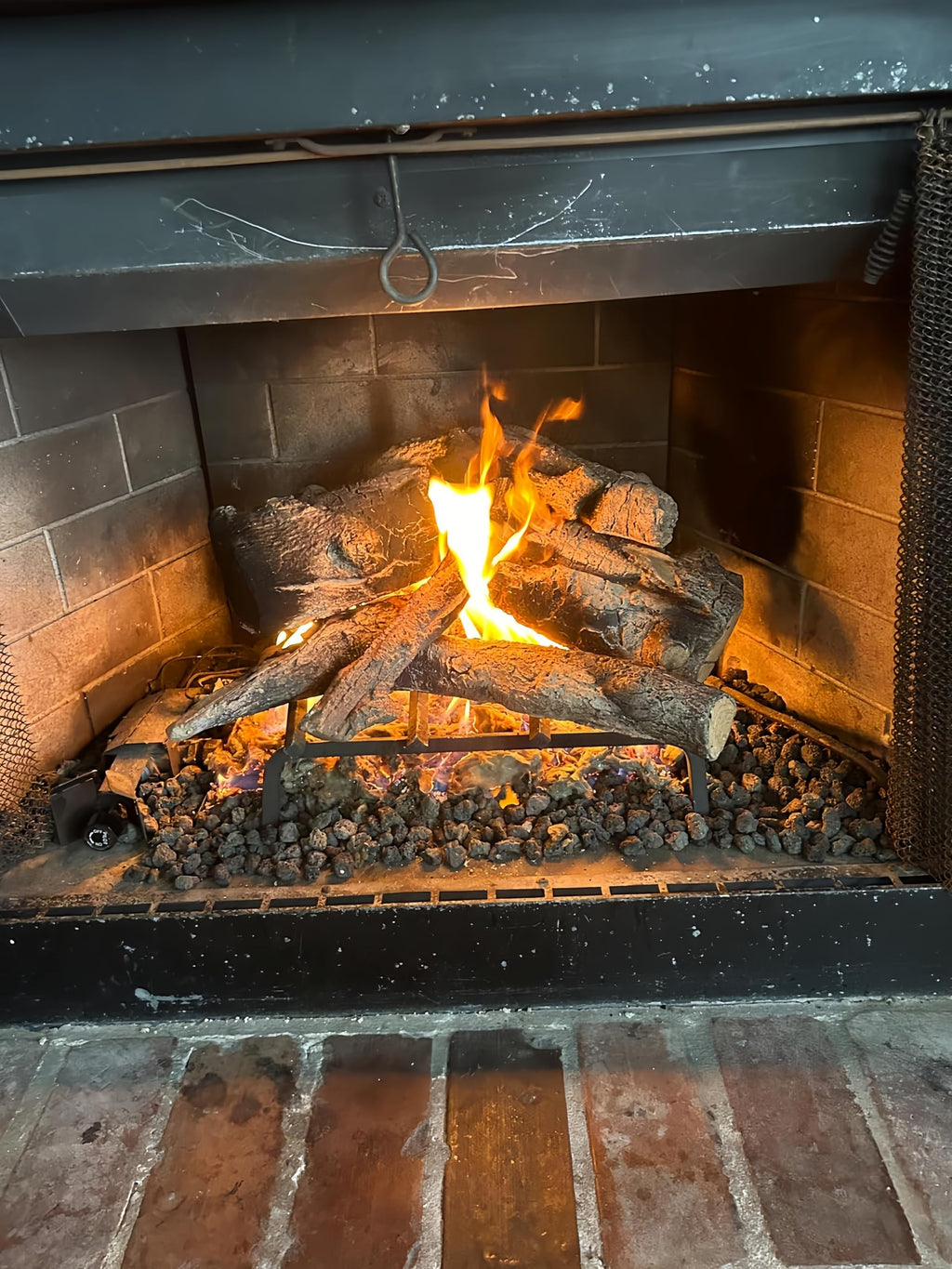 18"–24" Gas Fireplace Burner Pan with Valve for Gas Logs, Propane Compatible